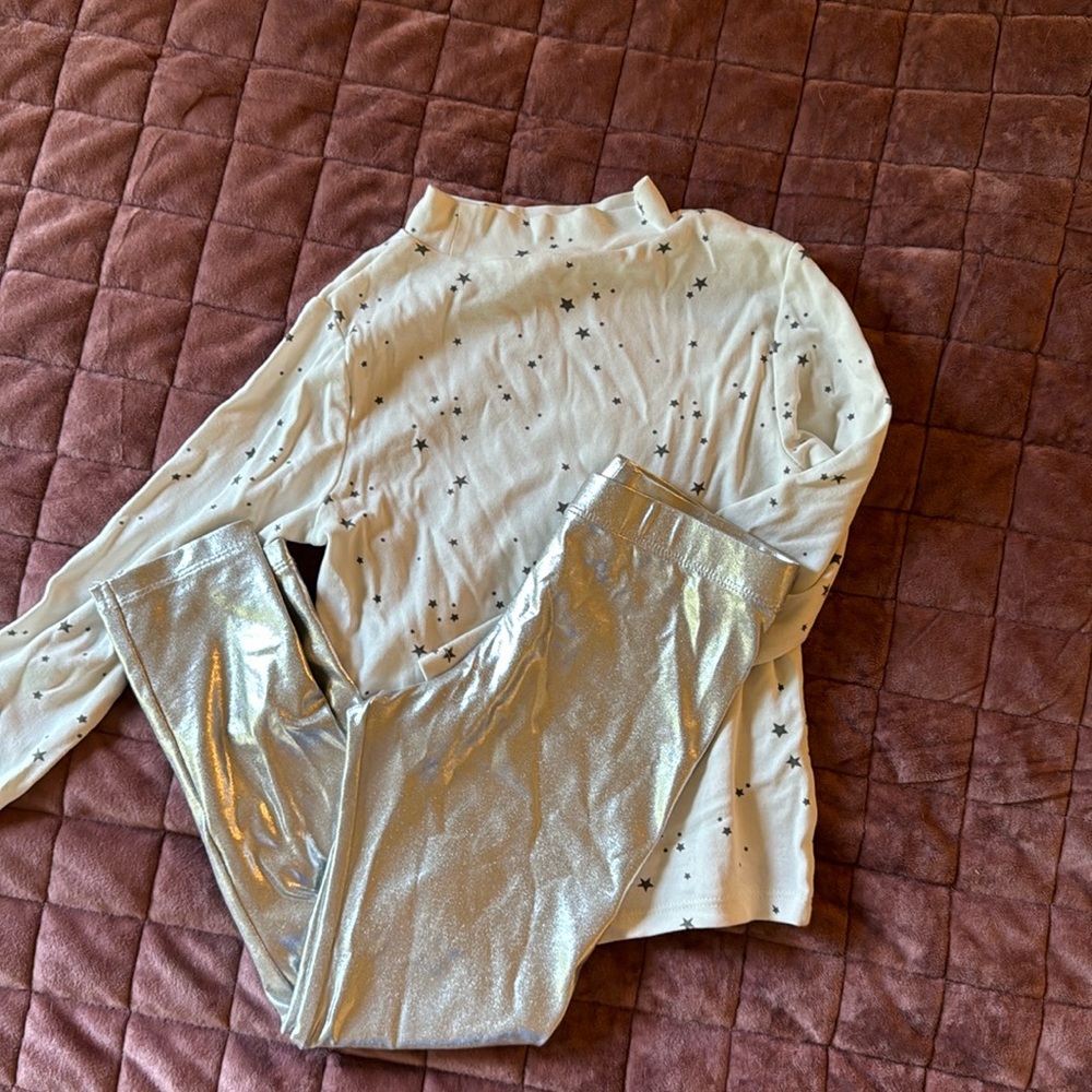Galaxy Stars and silver outfit // 5t